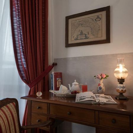Palazzo Laura Bed & Breakfast มอร์ชาโน ดิ เลอูกา ภายนอก รูปภาพ