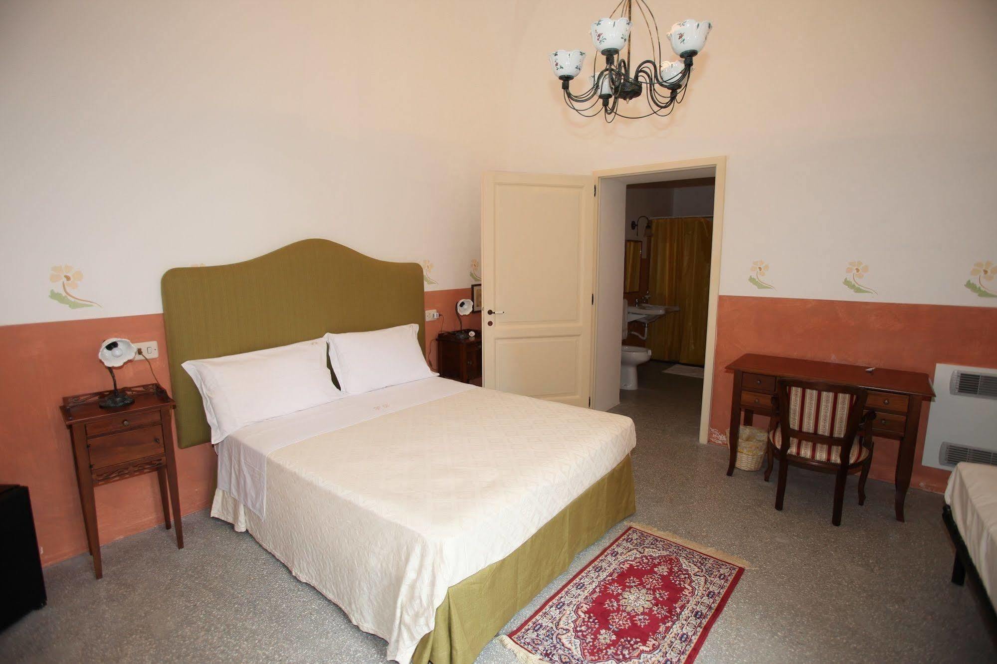 Palazzo Laura Bed & Breakfast มอร์ชาโน ดิ เลอูกา ภายนอก รูปภาพ